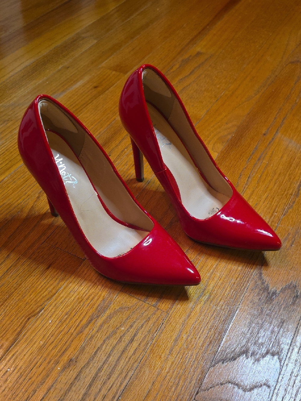 Women's Y-Not Scheme Pumps Red Stiletto Heels Size 6M